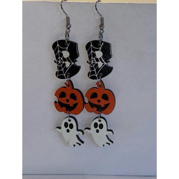 Halloween Earrings Bats Pumpkins Ghost Dangle Costume Spooky Witch Creepy Evil - Picture 3 of 4